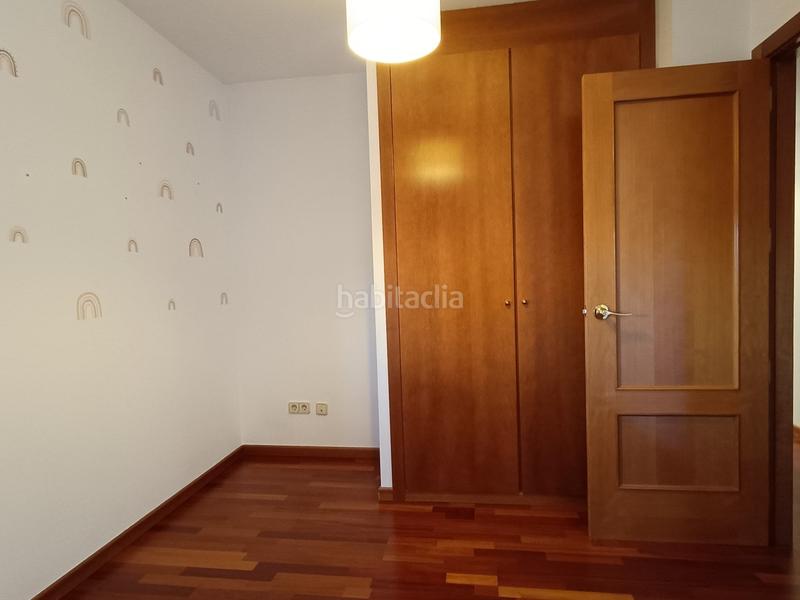 Foto b7714e26-f966-446a-ac07-e10d7fece2d2. Alquiler ático en Sanchinarro Madrid