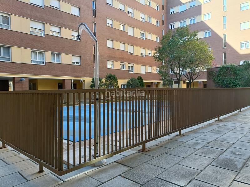 Foto c26c01b3-c946-466f-bc10-91eeac77ca8f. Alquiler ático en Sanchinarro Madrid