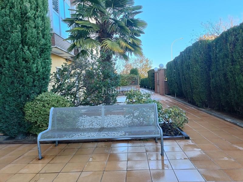 Foto f6e05d5b-3f92-470e-9f24-52f3646d18c0. Alquiler ático en Sanchinarro Madrid