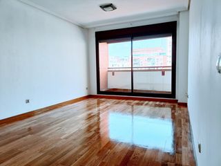 Miete Etagenwohnung  Reina victoria