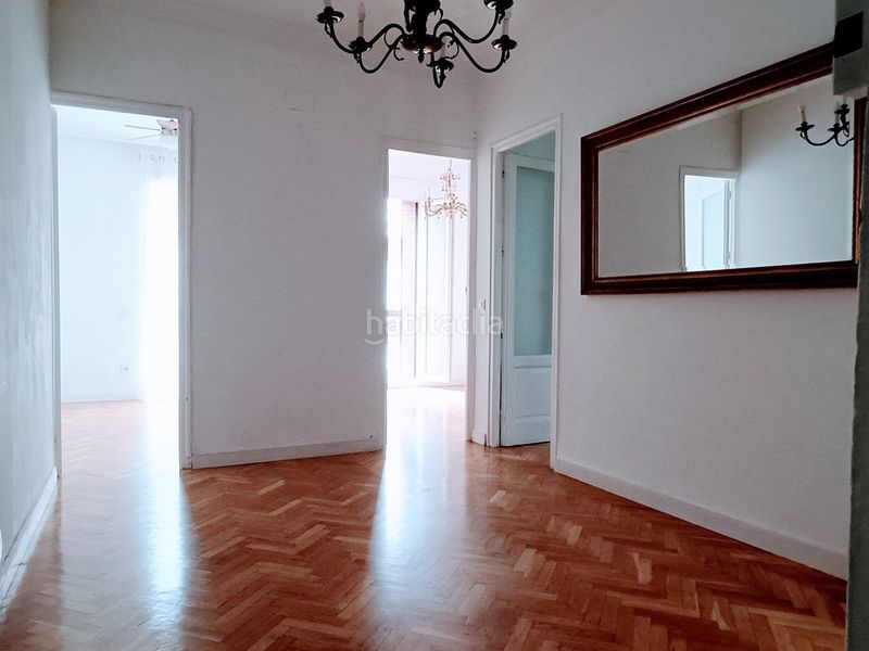 Foto 9127c128-e43d-4f7e-bb82-30d7ffeed0b9. Piso en Delicias Madrid