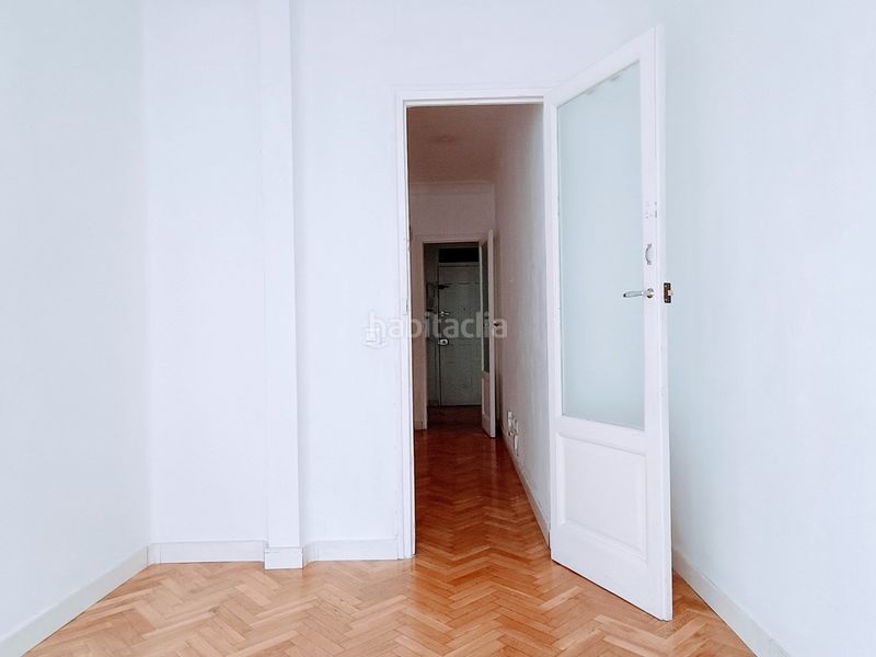Foto c8420f10-ef15-4578-b1dc-89c624541b57. Piso en Delicias Madrid