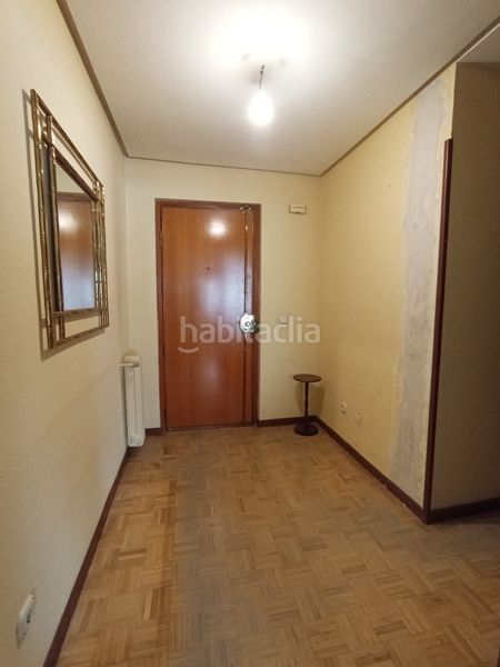 Foto a66b9b6f-720a-465b-8123-d714772278bc. Pis amb calefacció aparcament a Almenara-Ventilla Madrid