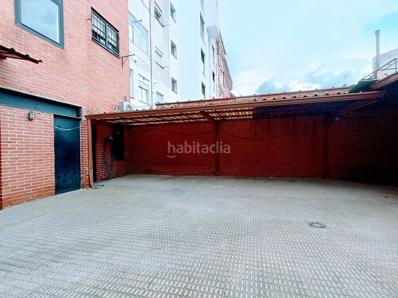 Foto 3856b59d-c683-4a19-8754-8d1e6d4f3b90. Piso en Los Cármenes Madrid