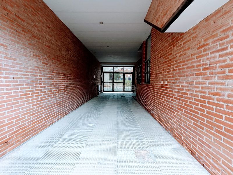 Foto e5bd06a6-0c8e-4d4d-a634-36b760d38811. Piso en Los Cármenes Madrid