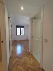Flat in ALCANTARA