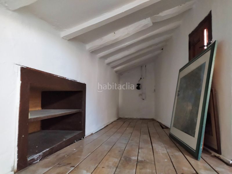 Foto 88e78360-6a46-47b1-8545-7c537c45c05c. Àtic amb calefacció a Embajadores-Lavapiés Madrid