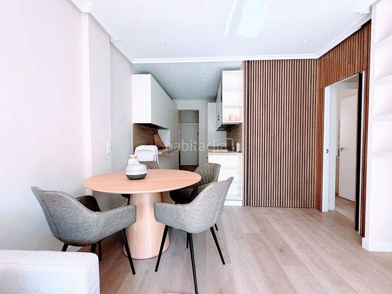 Foto e38748f4-419b-48bd-92bd-47f87835833c. Rent flat with heating in Vallehermoso Madrid