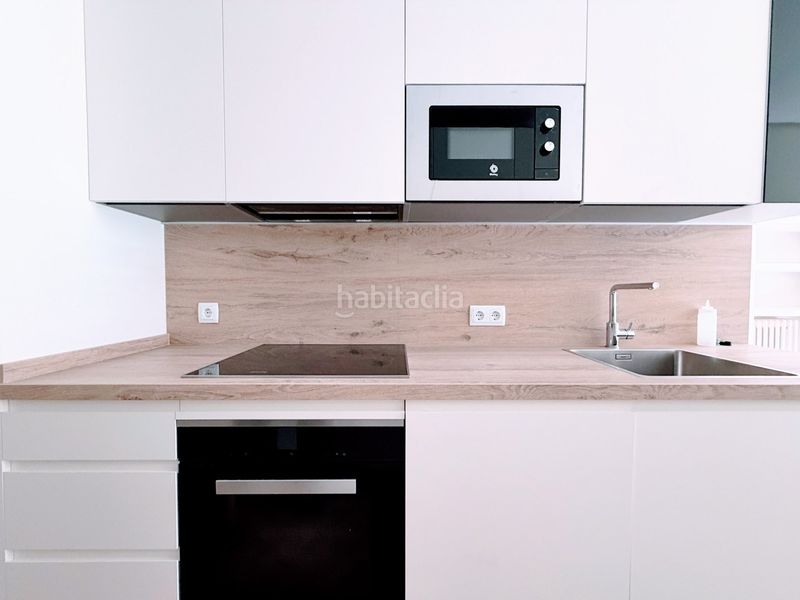 Foto f320ee55-c762-4935-b1e5-18b6b87e3d2d. Rent flat with heating in Vallehermoso Madrid