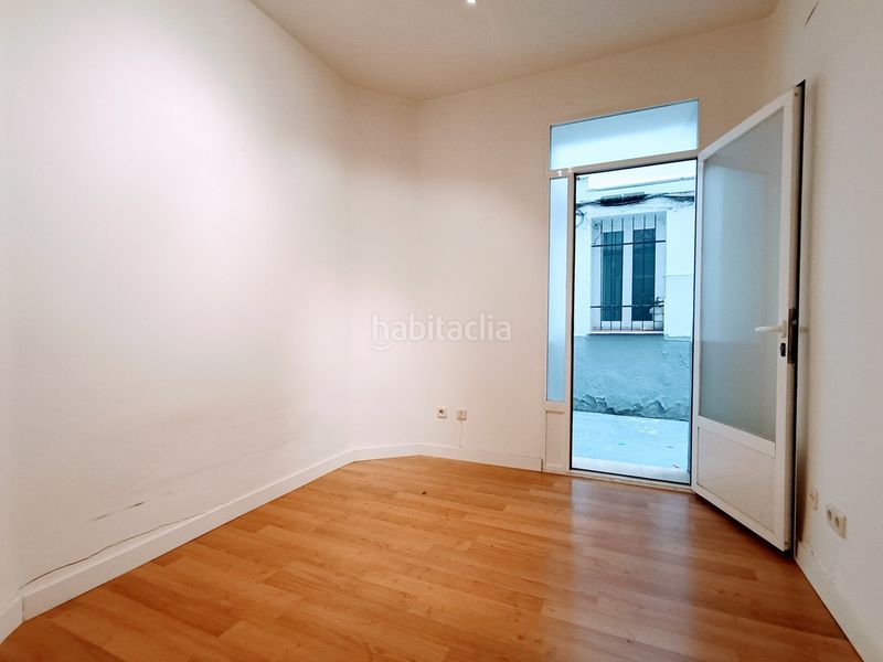 Foto b15dac8c-d4e1-4fea-b948-766d61d20b34. Piso en Arapiles Madrid