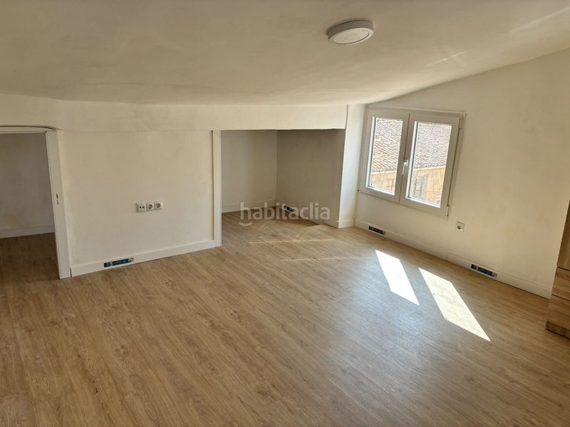 Foto 977029f6-897a-4c52-8c91-3a7a3828be07. Rent flat in Centre-Zona Alta Alcoi