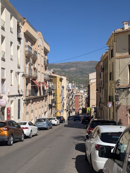 Foto 9c18cb8b-ead5-48f7-9839-8ce62823d378. Rent flat in Centre-Zona Alta Alcoi