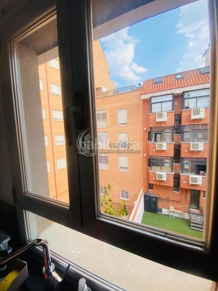 Foto 4803343d-69c0-4011-9a73-e0f689537a7e. Pis amb calefacció a Guindalera Madrid