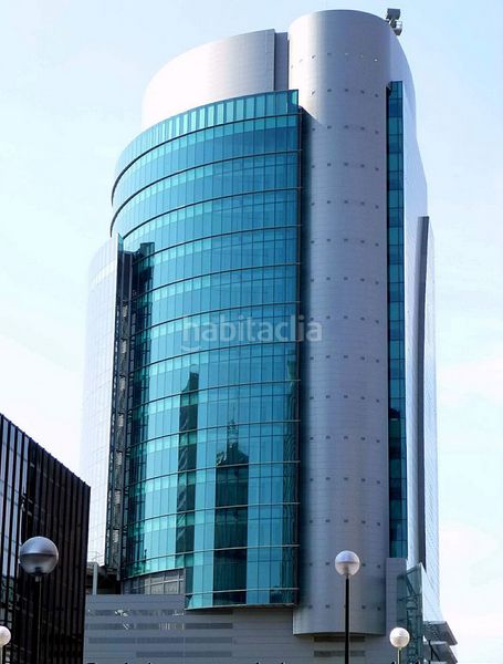 Piso magnifico piso junto al corte inglés de nuevos ministerios en Madrid