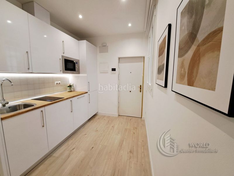 Foto cd549906-377f-4552-9aae-4f6584124e08. Piso en calle de los relatores 10 en Embajadores-Lavapiés Madrid