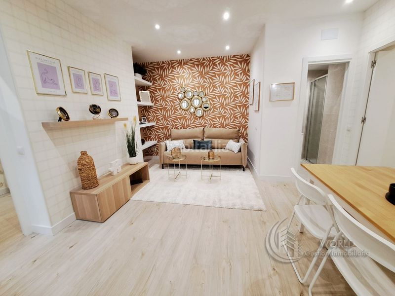 Foto f39c064a-0b68-4ecf-8a00-31b306066c3d. Piso en calle de los relatores 10 en Embajadores-Lavapiés Madrid