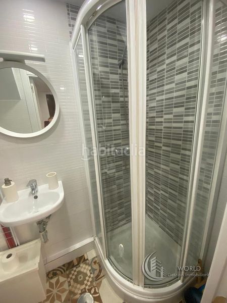 Foto 3e2b3fe7-27cc-4b82-b579-c3e67f640b78. Piso en Almagro Madrid