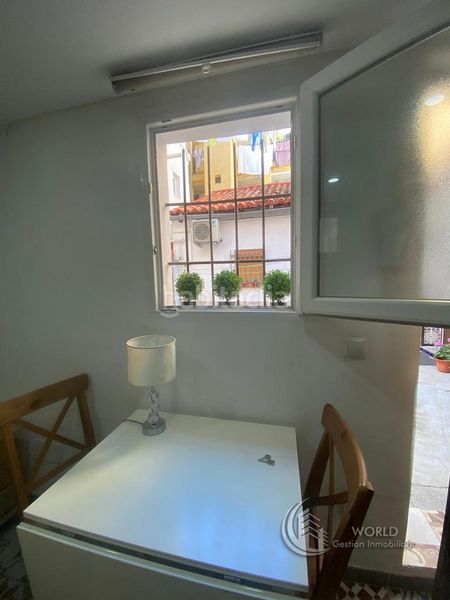 Foto c0ebfbab-1a63-4c4b-af54-70e3acf08d56. Piso en Almagro Madrid