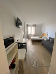 Miete Studiowohnung  Calle de josé marañón 17. Alquiler temporal por meses, todo los gastos incuidos.