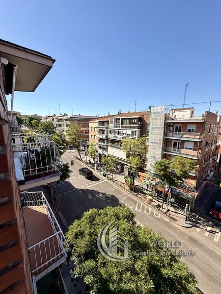 Foto 4f7b1555-057f-4065-a733-393fc592b76d. Àtic a Numancia Madrid