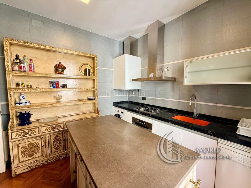 Foto 1d4af2fd-a18d-4d68-a78d-304450c8f942. Piso en calle de jacometrezo 7 en Palacio Madrid