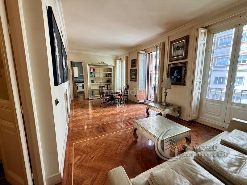 Foto 88c462b1-e902-458b-a870-de46404fb95a. Piso en calle de jacometrezo 7 en Palacio Madrid