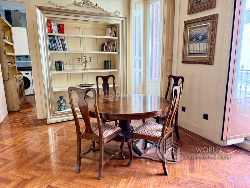 Foto b317b576-6528-438b-92f1-1376adc3f1b7. Piso en calle de jacometrezo 7 en Palacio Madrid