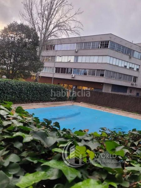 Foto 401043d0-fa8b-4c75-bdb7-38fd074c7c27. Pis amb calefacció piscina a Legazpi Madrid