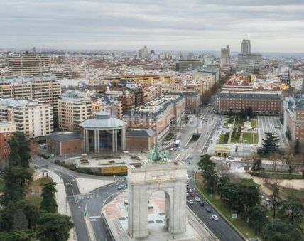 Foto 6ad9be49-06cd-430c-a675-297c2401114b. Piso en Argüelles Madrid