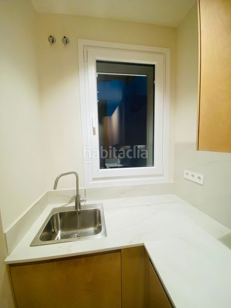 Foto 9a1ac729-21ee-4b7e-8572-a4e567735e07. Piso en Argüelles Madrid