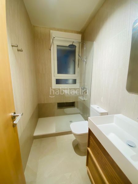 Foto fa08ea21-f0c0-4d67-bef5-201a8f27b551. Piso en Argüelles Madrid