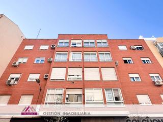 Lloguer Aparcament cotxe a Calle de hernani 28. Garaje en alquiler calle hernani