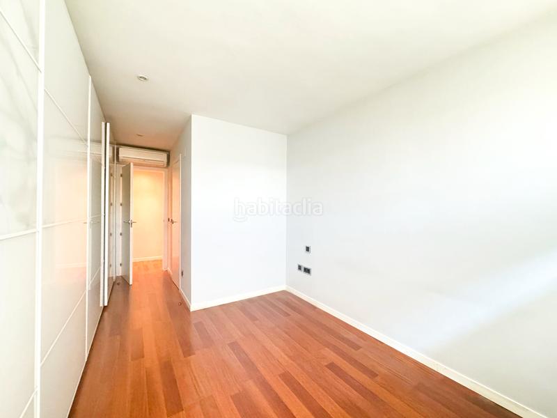 Foto ee37bd86-83b3-4885-a29d-36014dd4127f. Attique dans calle del pensamiento 27 dans Castillejos-Cuzco Madrid