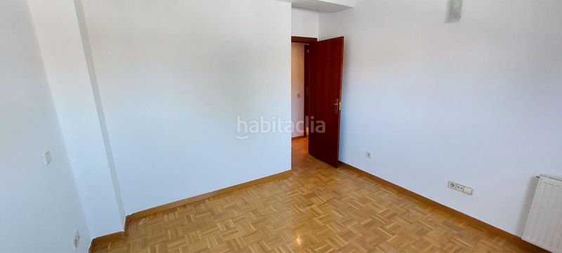 Foto b34daffc-9826-4a4b-a918-9c6a0387d942. Duplex avec chauffage parking piscine dans Perales del Río Getafe