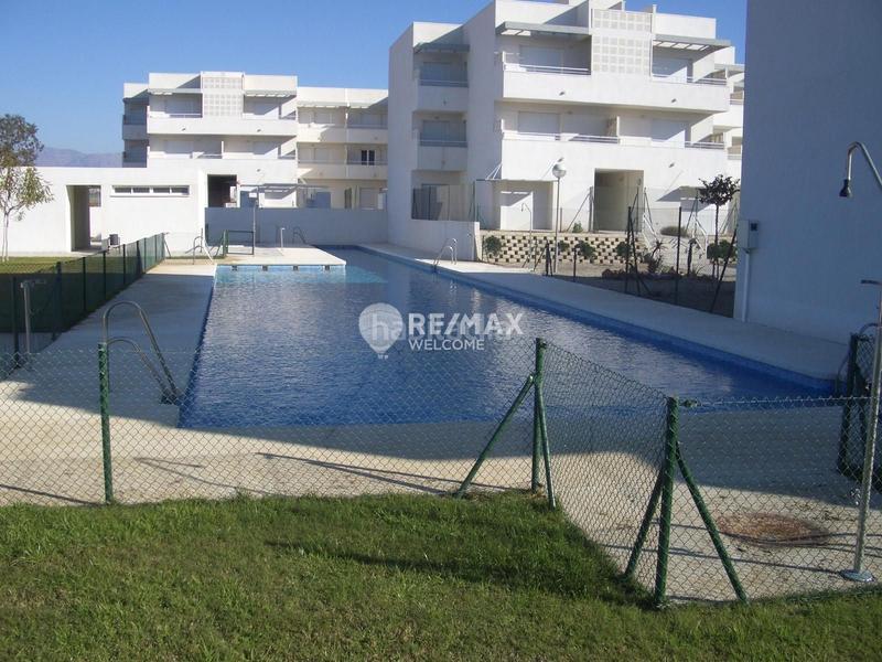 Foto 34bb949a-2dd6-462b-beaf-c27ad567d125. Piso en retamar en El Toyo Almería