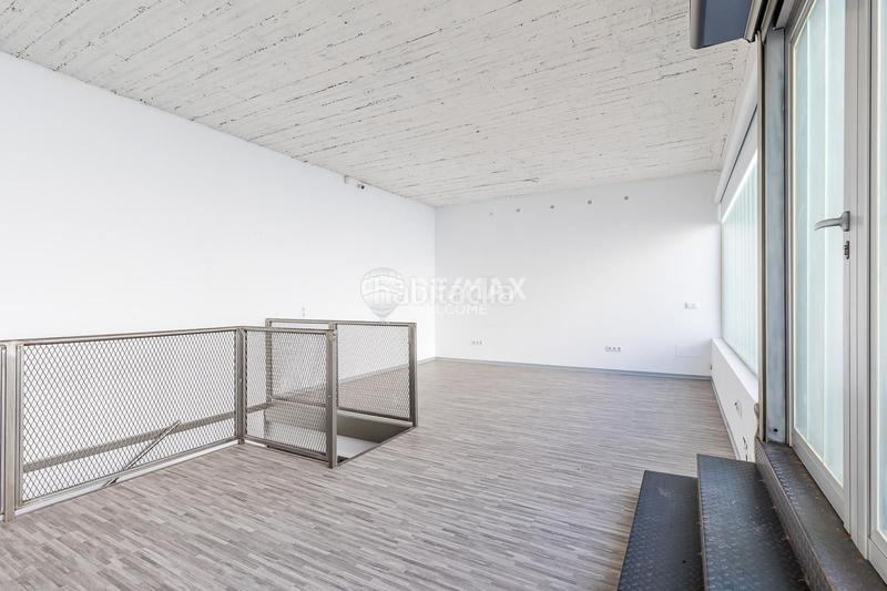 Foto 04db3665-f5c4-4548-b275-66ce499cdf51. Rent office space in Castilla Madrid
