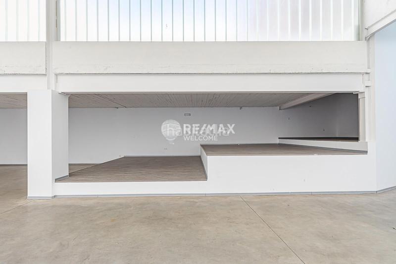 Foto 32a597ce-aa8e-4e66-8613-33b617606d1f. Rent office space in Castilla Madrid