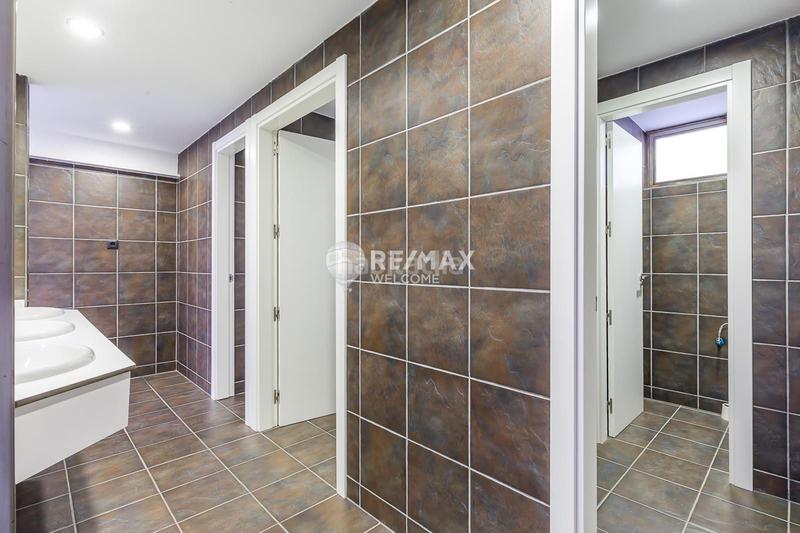 Foto 4eeedcf7-0460-4c6b-802d-9402692880bf. Rent office space in Castilla Madrid