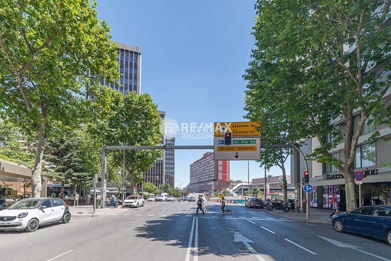 Foto b8620011-5506-4321-9eff-89d9d18b6a3e. Rent office space in Castilla Madrid