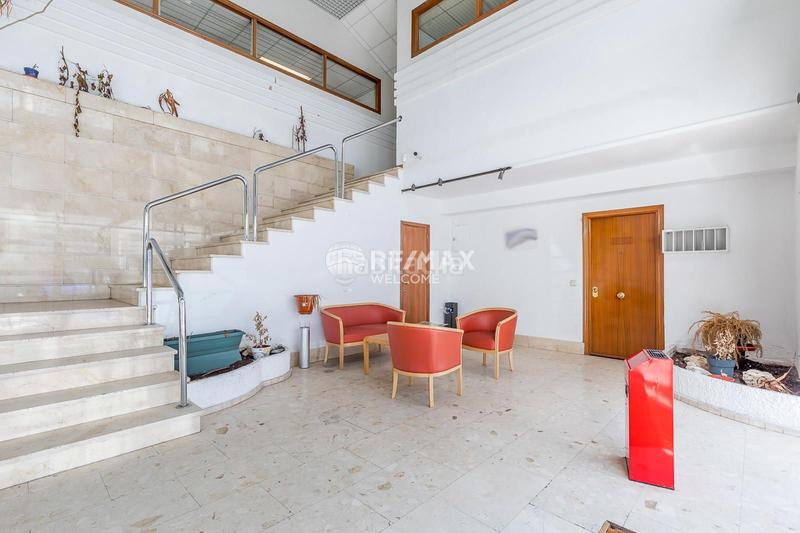 Foto d056894d-839c-438c-b95c-d5c5d21029fe. Location bureau avec chauffage dans Tres Olivos-Valverde Madrid