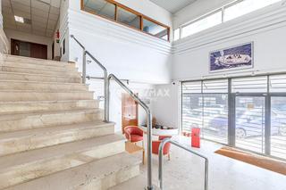 Büro in Manuel Tovar