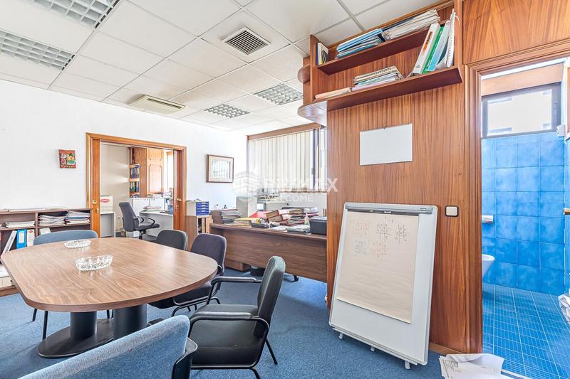 Foto e826c13f-90fc-477e-b675-f6d53057fc9d. Rent office space with heating in Tres Olivos-Valverde Madrid