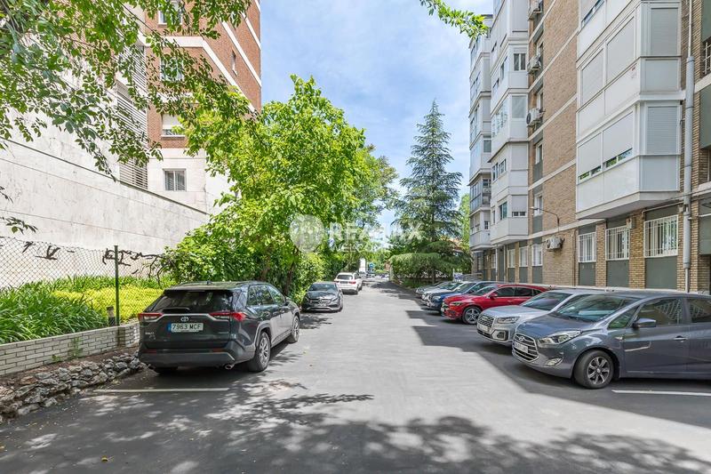 Foto 5cde92e2-8050-43ff-b3c9-e80b7ac28f1d. Appartamento con riscaldamento parcheggio in Hispanoamérica-Bernabéu Madrid