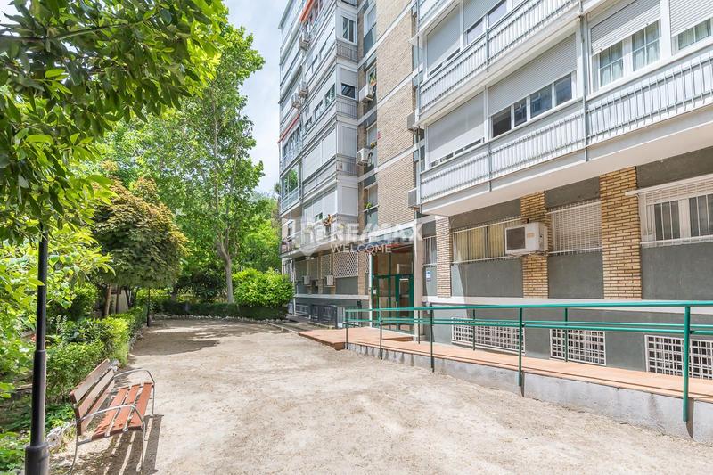 Foto edef865a-edb0-4d88-ab2e-4f78d7eeed82. Appartamento con riscaldamento parcheggio in Hispanoamérica-Bernabéu Madrid