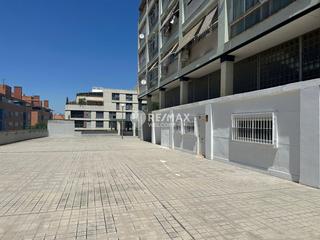 Lloguer Local Comercial  San benito. Local comercial en alquiler en calle san benito, ventillaalmenar