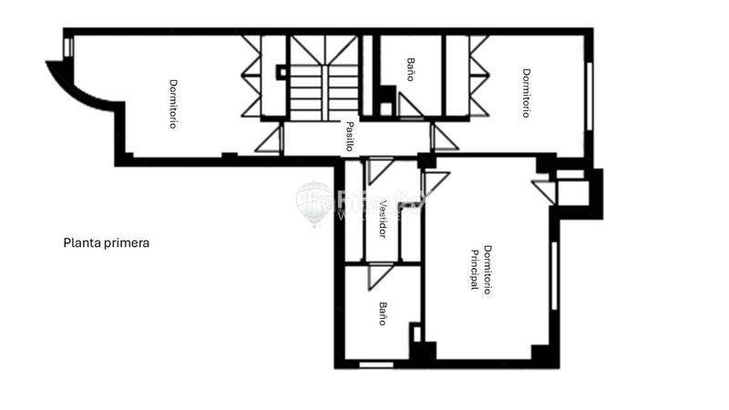 Foto 71ca9295-a05b-4762-a694-1c8b73d44b1b. Casa pareada chalet exclusivo con jardín, piscina y ascensor privado en arturo soria en Madrid