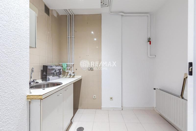 Foto aaa2e9e0-d015-4cfb-a148-8bc4ea05ca62. Casa pareada chalet exclusivo con jardín, piscina y ascensor privado en arturo soria en Madrid