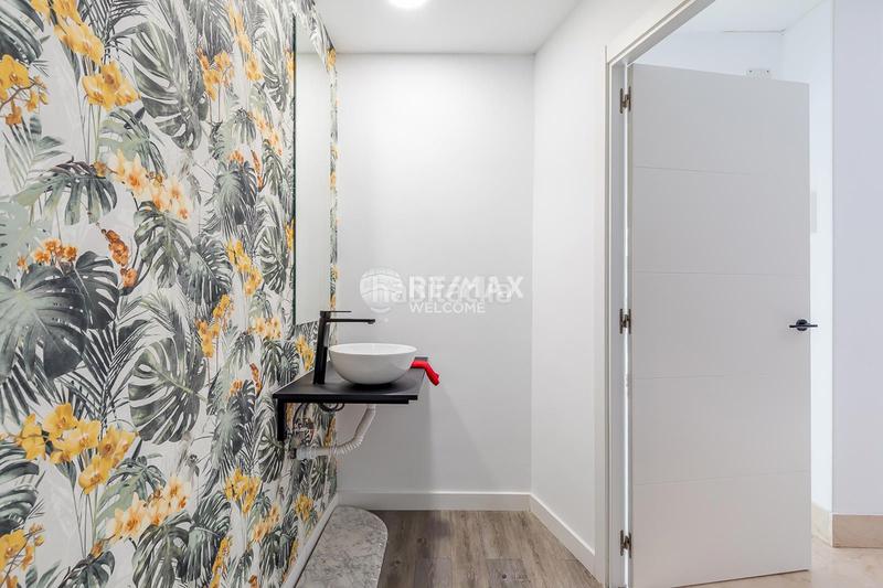 Foto bcf40b59-62d6-49d8-9294-c7f172bee01d. Casa pareada chalet exclusivo con jardín, piscina y ascensor privado en arturo soria en Madrid
