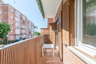 Etagenwohnung  Galicia. En madrid