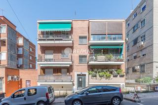 Etagenwohnung  Galicia. En madrid